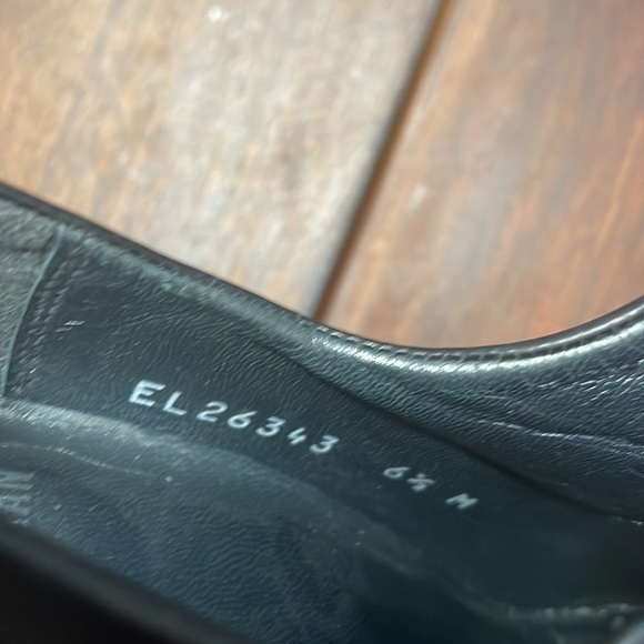 Stuart Weitzman Shoes - Picture 6 of 6